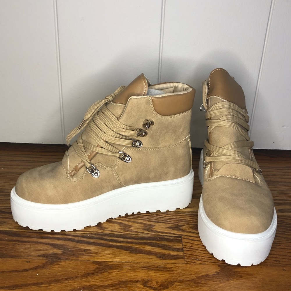 Platform Sneakers/Boots